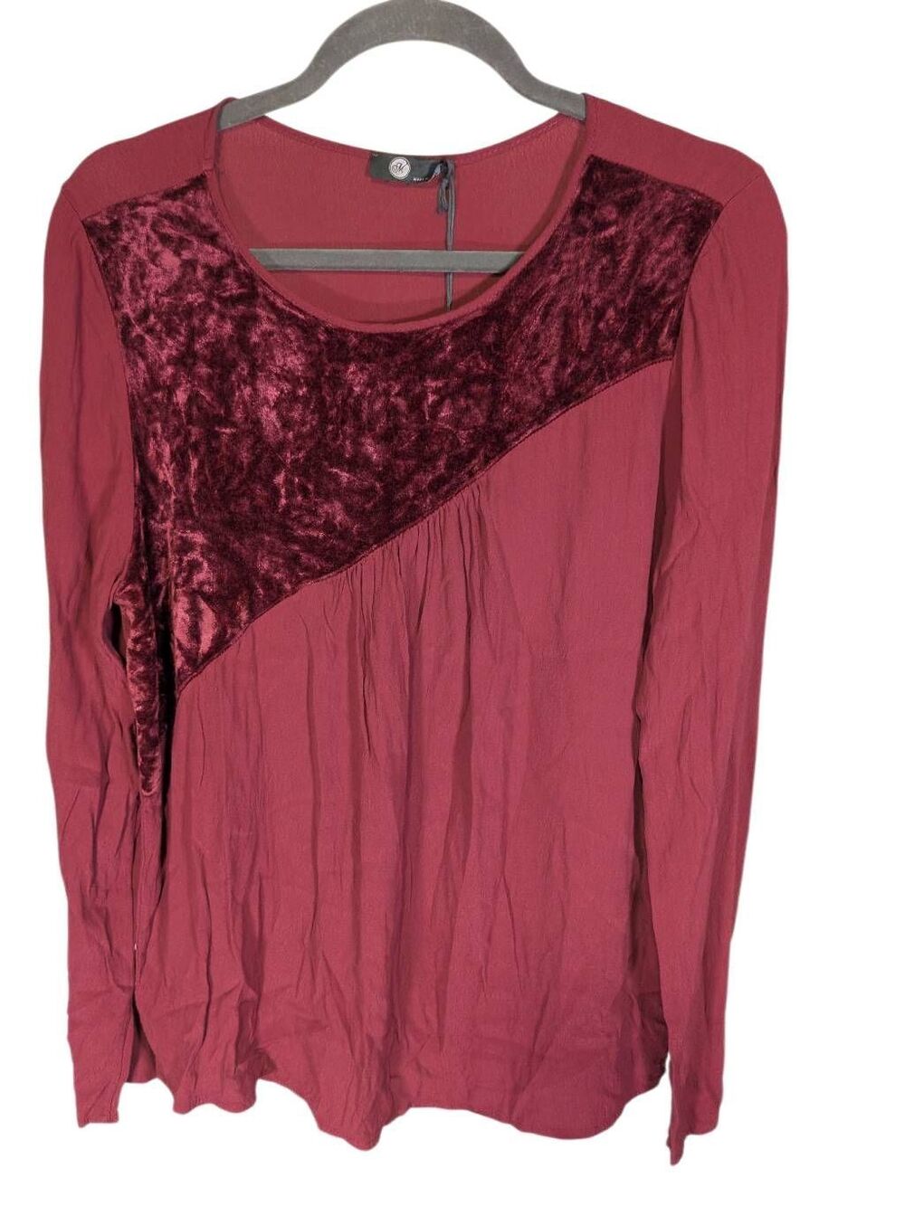 M made in Italy long-sleeve burgundy top features an asymmetric crushed velvet p